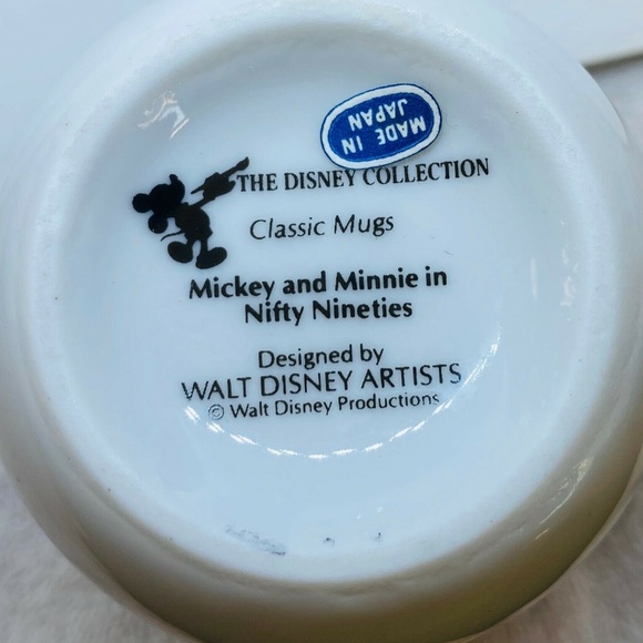 The Disney Collection Classic Mug Mickey & Minnie - Picture 8 of 8